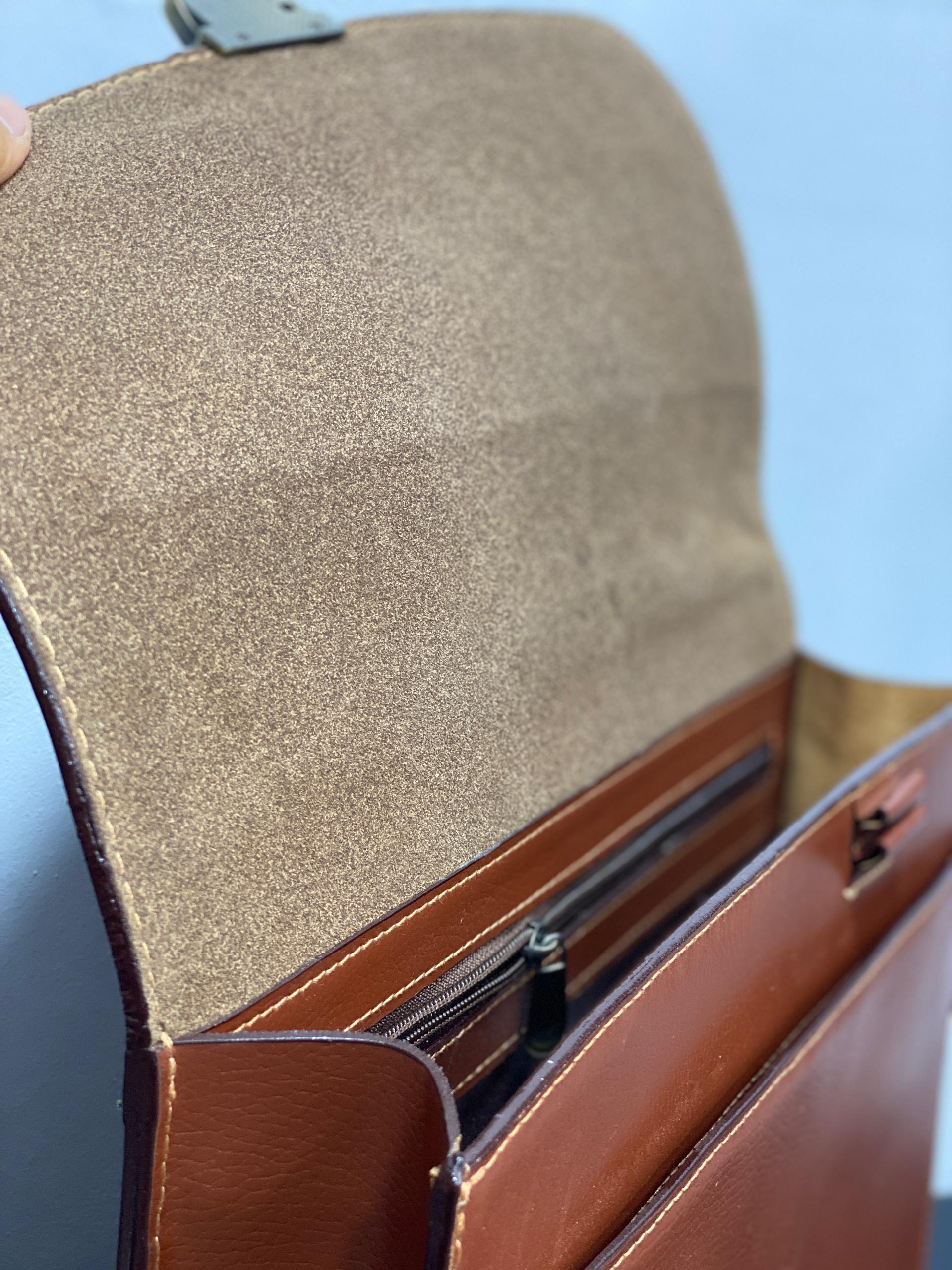 CARTABLE CUIR VERITABLE  - Image 4